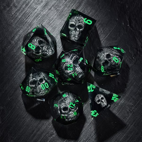 Black Smoky Skull Resin DnD D&D Dice Set For Discount